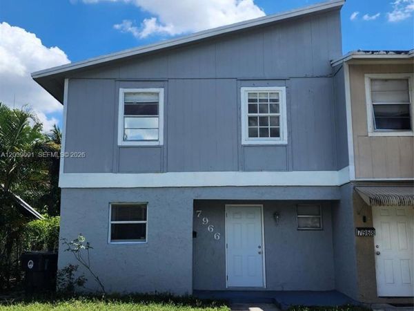 7966 SW 7th Ct , North Lauderdale, FL 33068