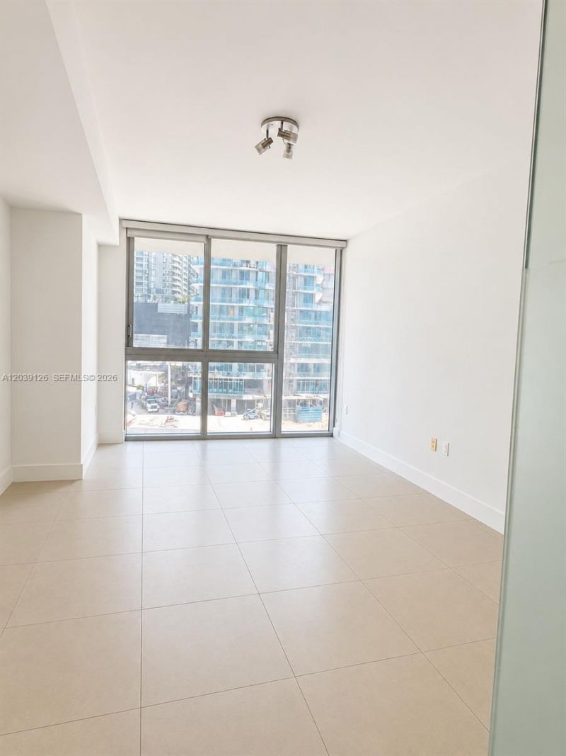 92 SW 3rd St , Unit 503, Miami, FL 33130 Photo