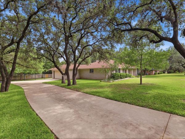 224 Sagecrest Dr, San Antonio, TX 78232