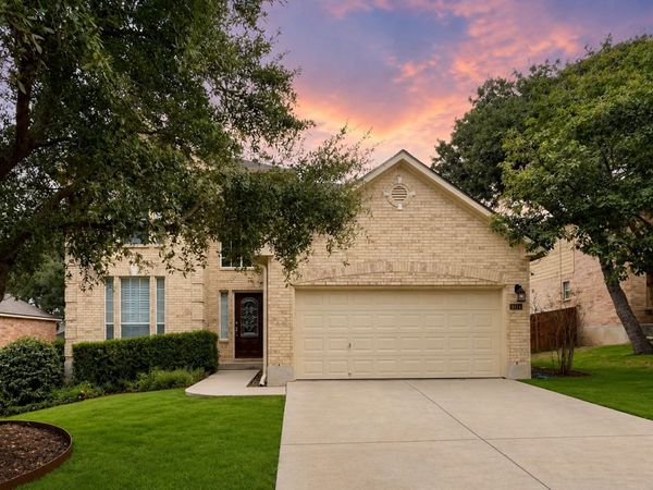 9114 Rio Sedona Dam, Helotes, TX 78023
