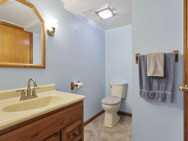 361 Meadow Lane NE, Newark, OH 43055 Photo 37