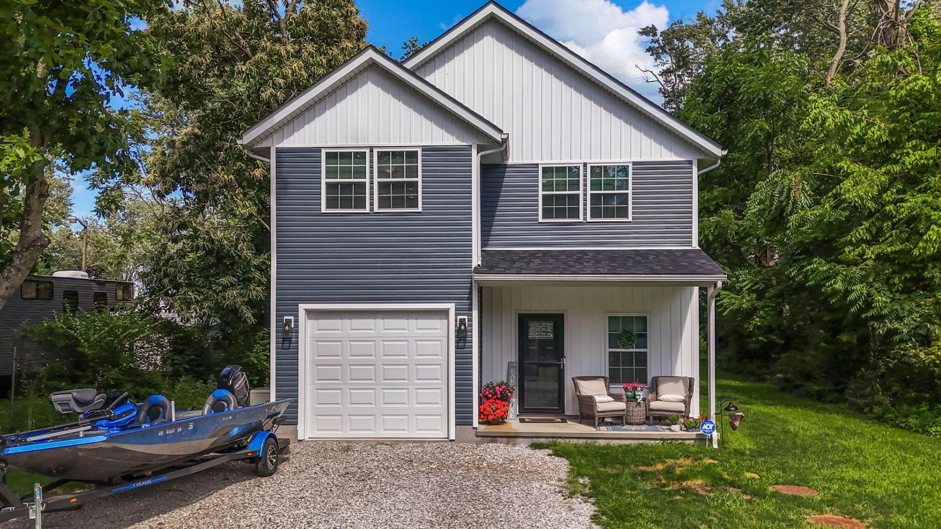 13428 Pine Road Ne, Thornville, OH 43076 Main Photo