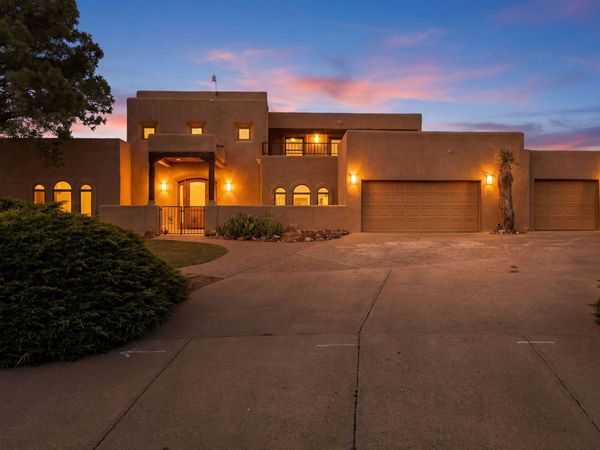 1743 Soplo Road SE, Albuquerque, NM 87123