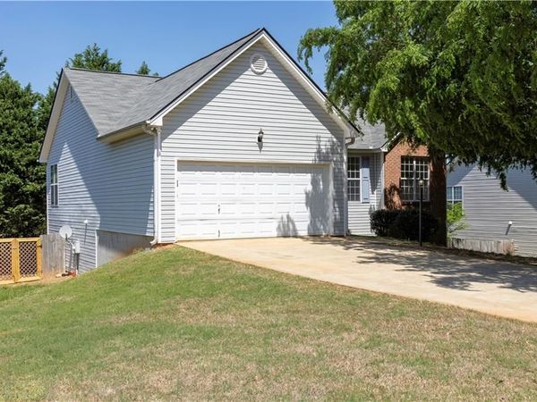120 Shenandoah Drive , Winder, GA 30680