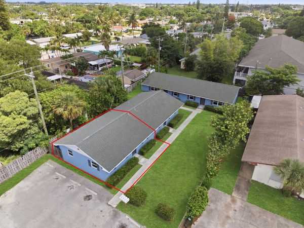 349 Wickline Boulevard, Lantana, FL 33462