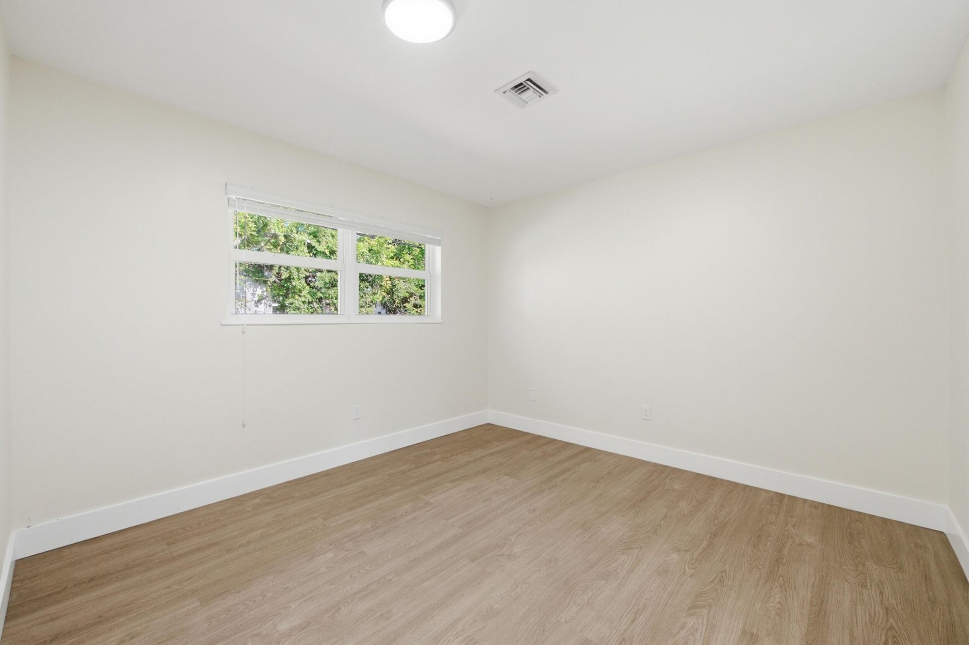 349 Wickline Boulevard, Lantana, FL 33462 Photo