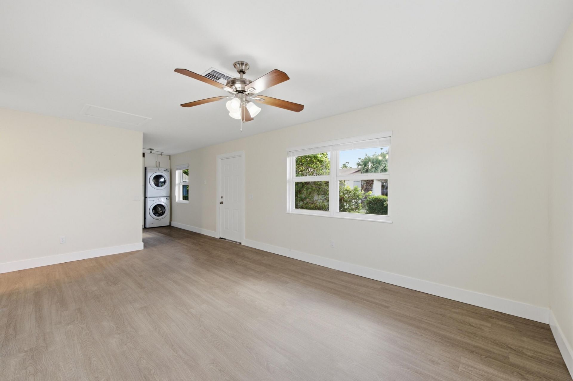 349 Wickline Boulevard, Lantana, FL 33462 Photo