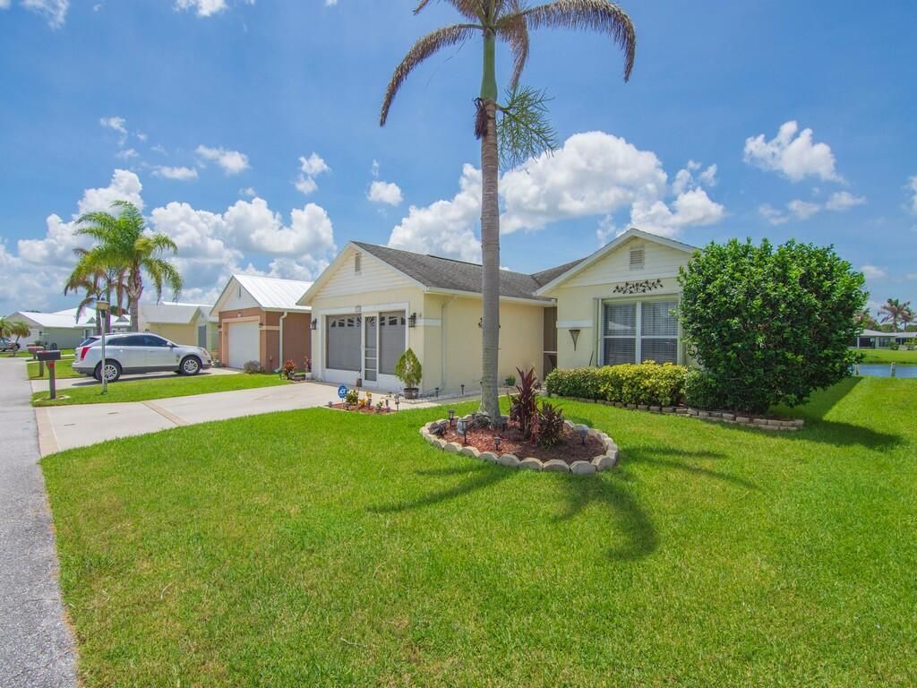 6704 Picante Circle, Fort Pierce, FL 34951 Photo