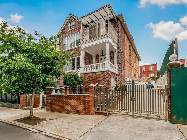 1858 Phelan Place , Bronx, NY 10453
