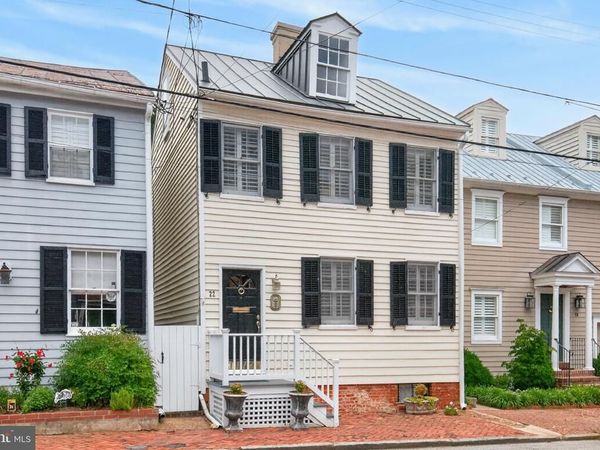 22 COLLEGE AVENUE, ANNAPOLIS, MD 21401