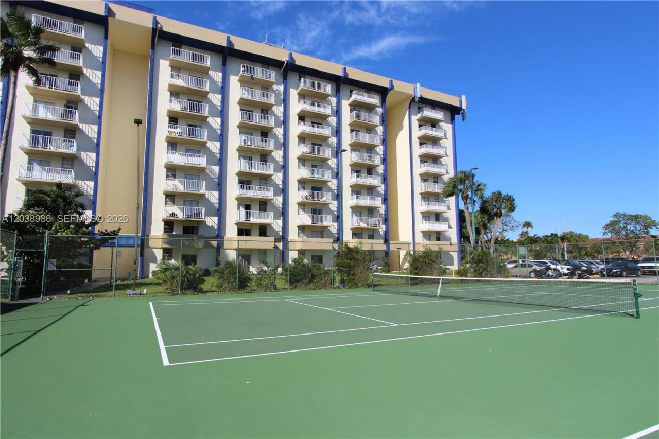 801 NW 47th Ave , Unit 614W, Miami, FL 33126 Photo