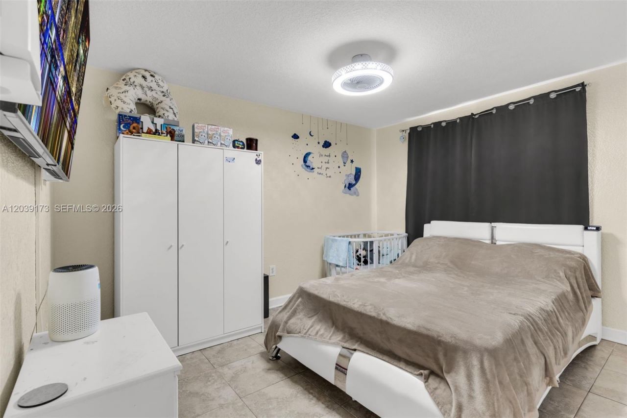 1760 NE 36th Ave, Homestead, FL 33033 Photo