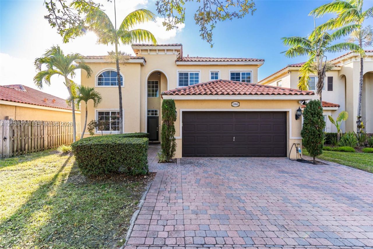 1760 NE 36th Ave, Homestead, FL 33033 Photo