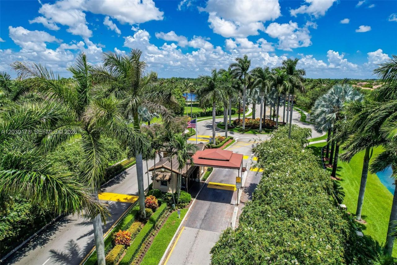 1760 NE 36th Ave, Homestead, FL 33033 Photo