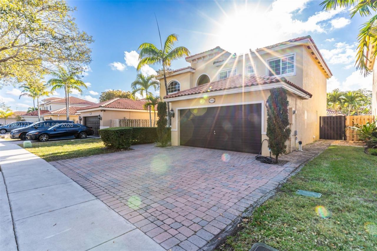 1760 NE 36th Ave, Homestead, FL 33033 Photo