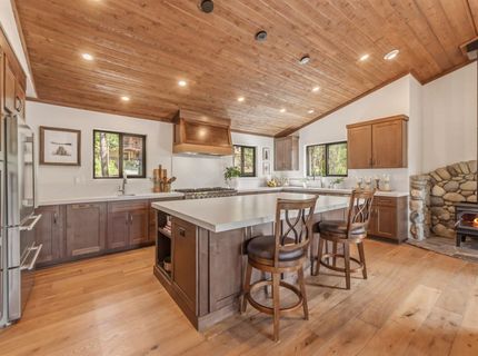 12434 Snowpeak Way, Truckee, CA 96161 Photo