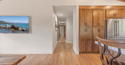 12434 Snowpeak Way, Truckee, CA 96161 Photo