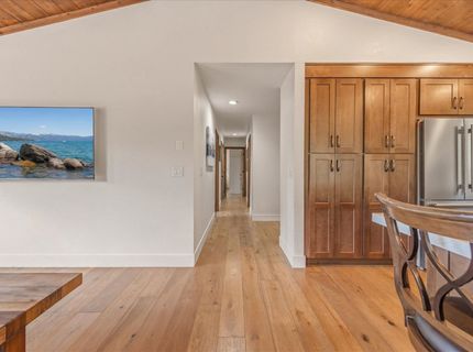 12434 Snowpeak Way, Truckee, CA 96161 Photo