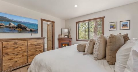 12434 Snowpeak Way, Truckee, CA 96161 Photo