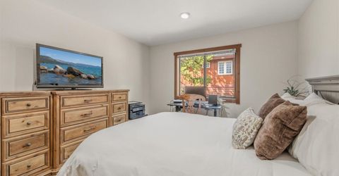 12434 Snowpeak Way, Truckee, CA 96161 Photo