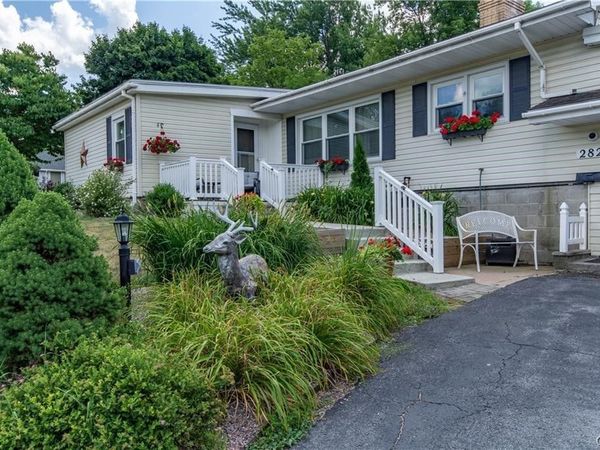 282 Thompson Boulevard , Watertown, NY 13601