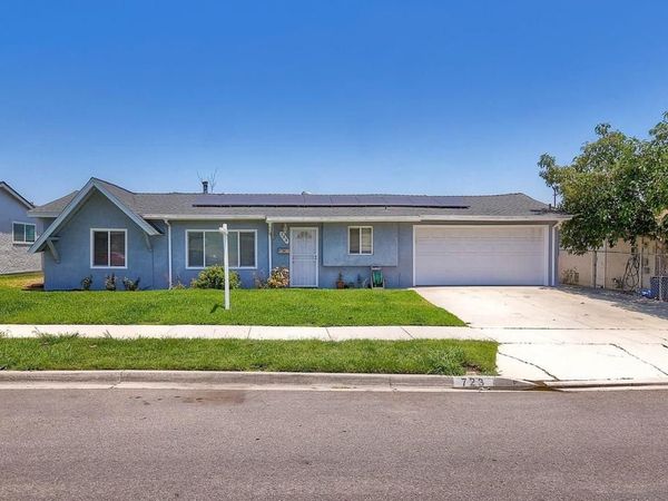723 Osage St, Spring Valley, CA 91977