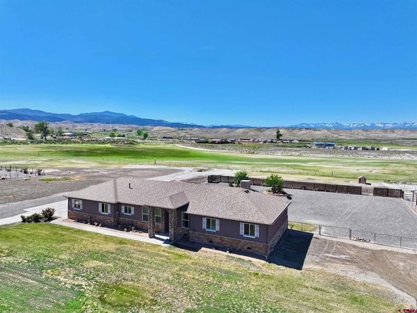 68820 Overland Drive, Montrose, CO 81401