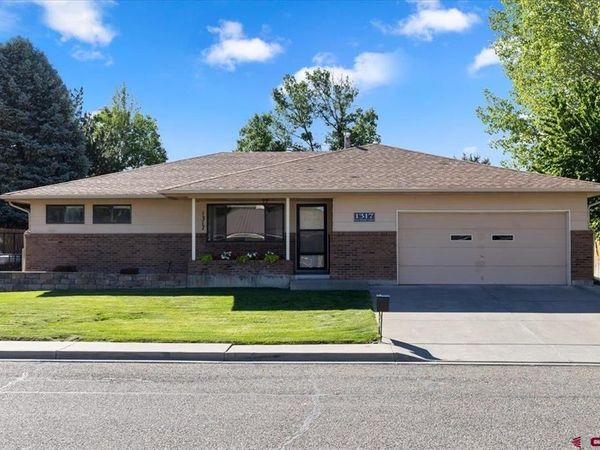 1317 Manchester Drive, Montrose, CO 81401