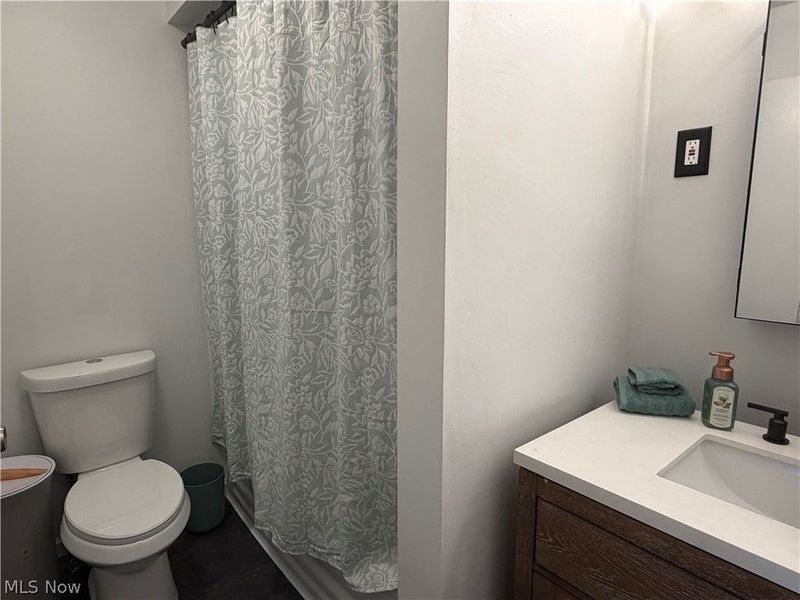6671 Kingsdale Boulevard, Parma Heights, OH 44130 Photo 14