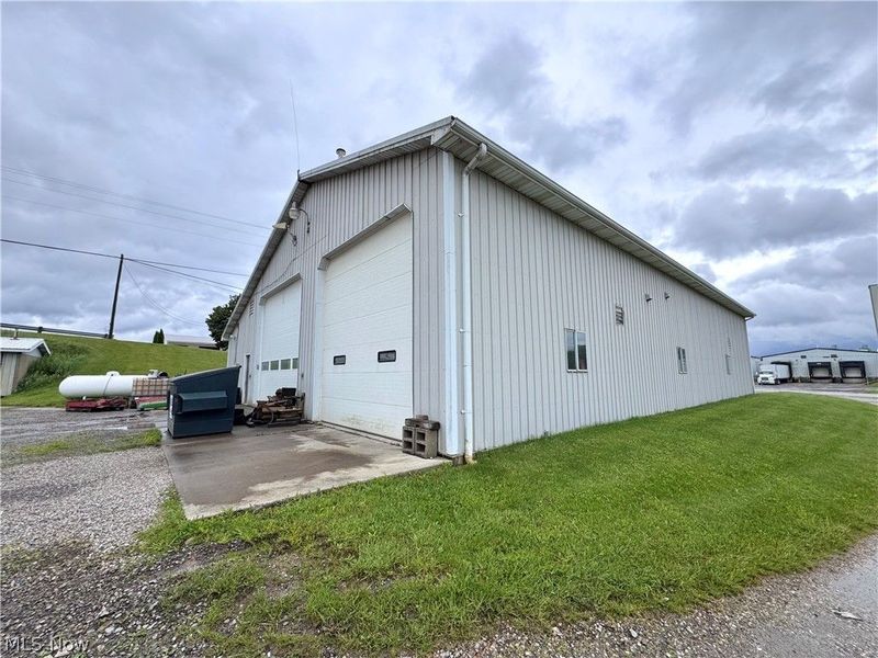 622 Pleasant Valley Road NW, Sugarcreek, OH 44681 Photo 17