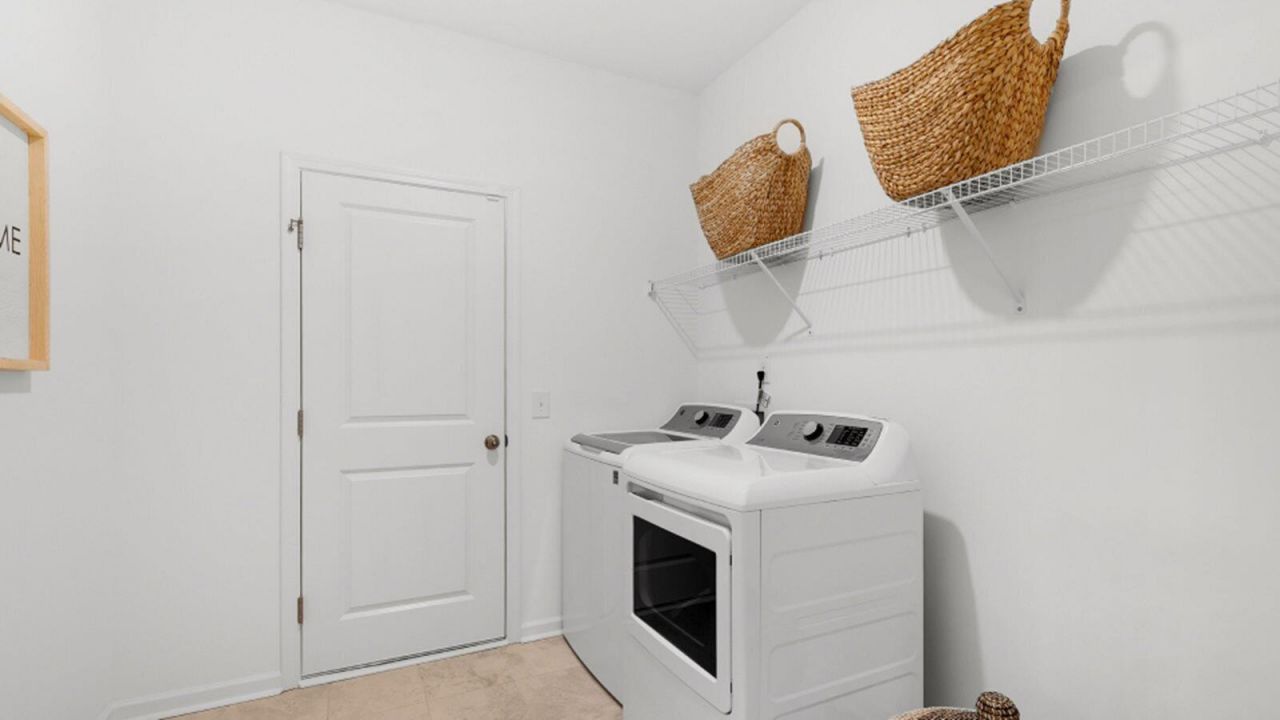 1070 Lettered Olive Lane Photo 11