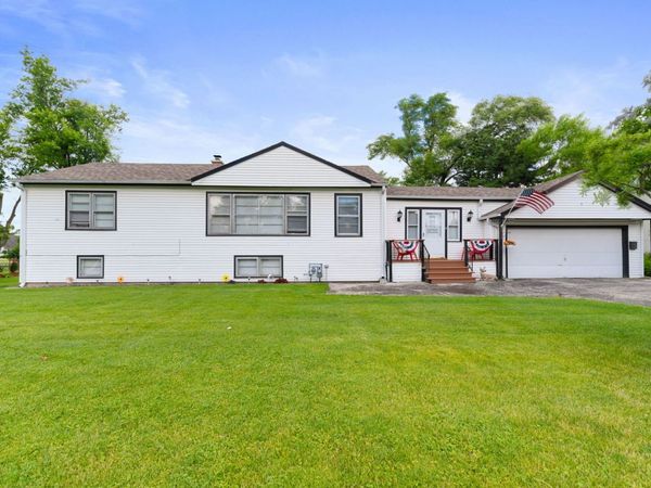 6918 Parkside Avenue , Countryside, IL 60525