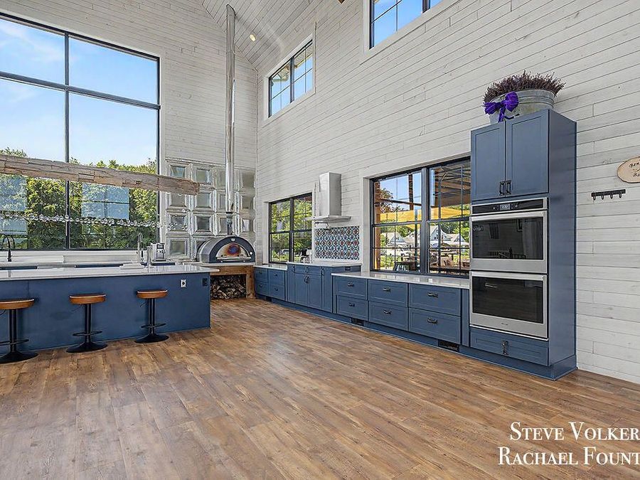 Property Image 104