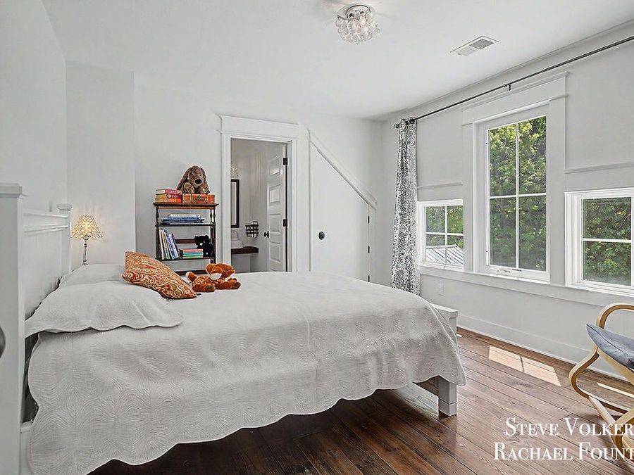 Property Image 81