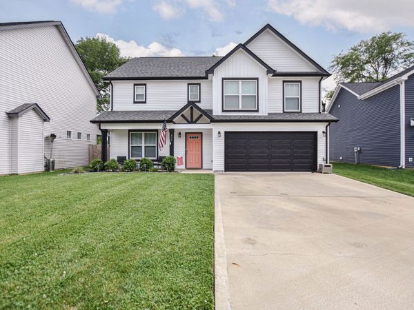 436 Kinslow Court , Clarksville, TN 37040