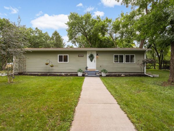16570 22nd Street S, Saint Mary's Point, MN 55043