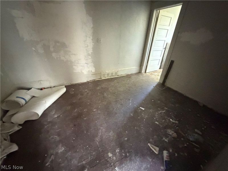 1190 E 84th Street, Cleveland, OH 44103 Photo 6
