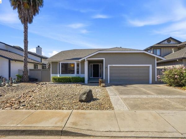 1794 Seal Way, Discovery Bay, CA 94505