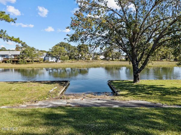 180 Wallace Road, Beaufort, NC 28516