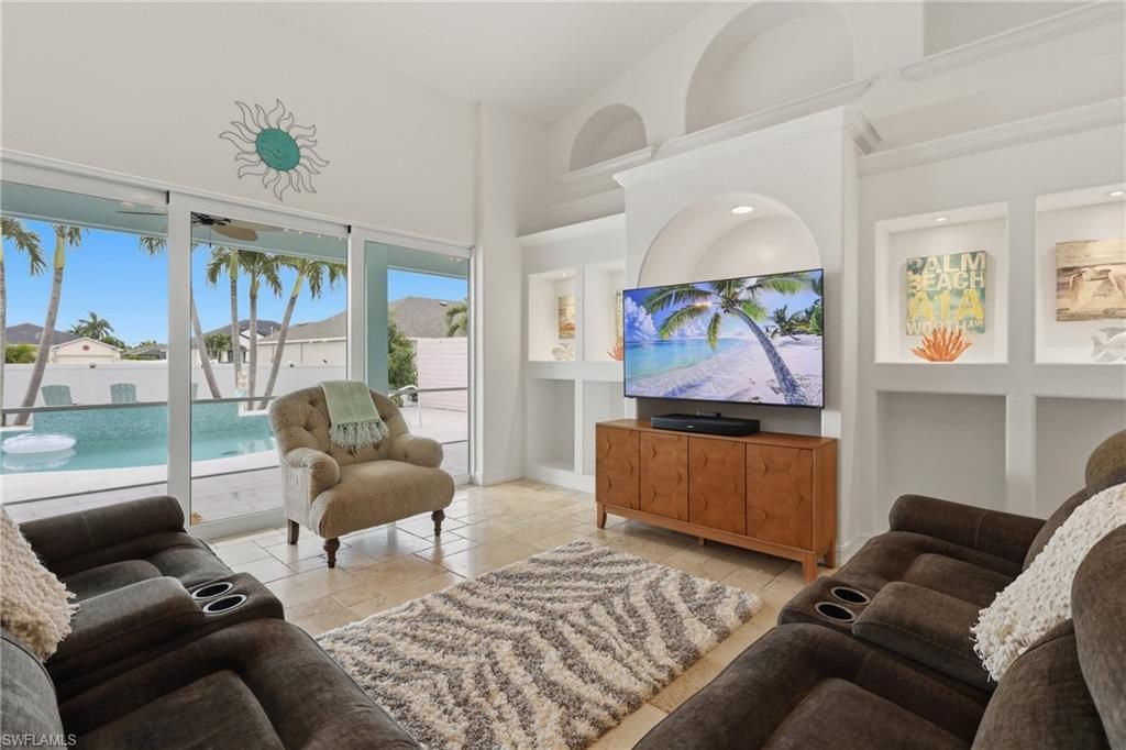 2114 SW 29th Ter, Cape Coral, FL 33914 Photo