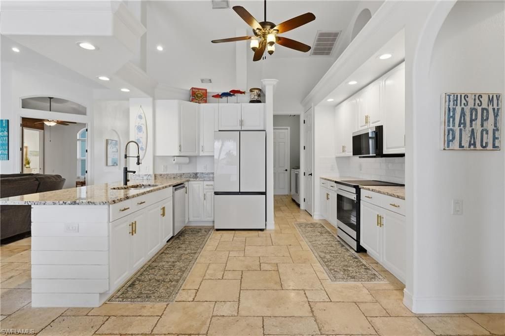 2114 SW 29th Ter, Cape Coral, FL 33914 Photo