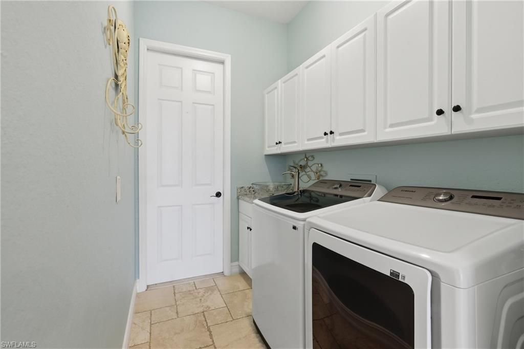 2114 SW 29th Ter, Cape Coral, FL 33914 Photo