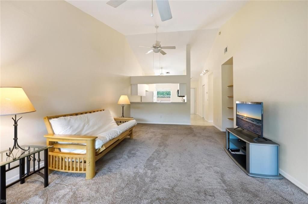 193 Robin Hood Cir, Unit 203, Naples, FL 34104 Photo