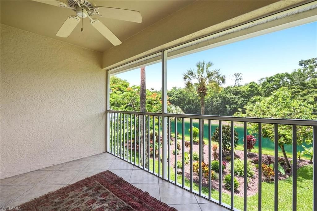 193 Robin Hood Cir, Unit 203, Naples, FL 34104 Photo