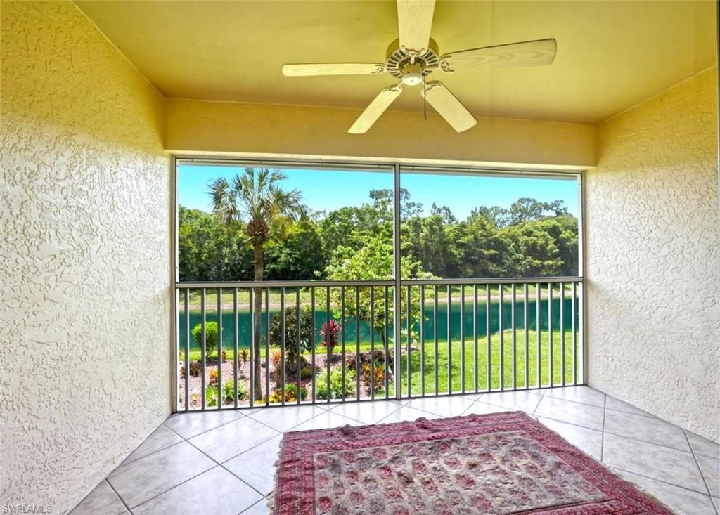193 Robin Hood Cir, Unit 203, Naples, FL 34104 Photo