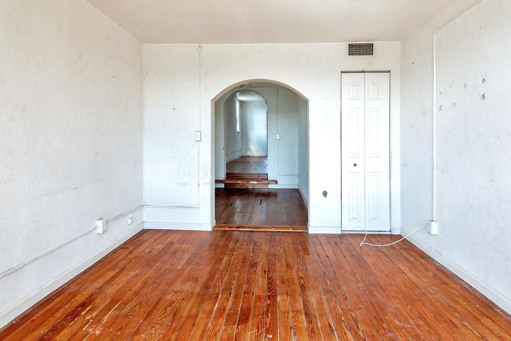 521 N Dixie Highway, Lake Worth Beach, FL 33460 Photo