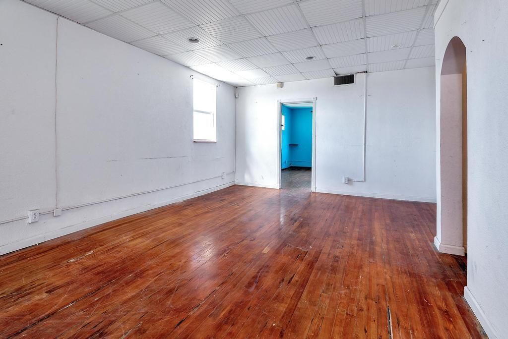 521 N Dixie Highway, Lake Worth Beach, FL 33460 Photo