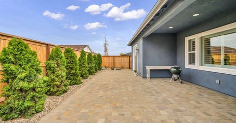 698 Sage Grouse Loop, Gardnerville, NV 89460 Photo