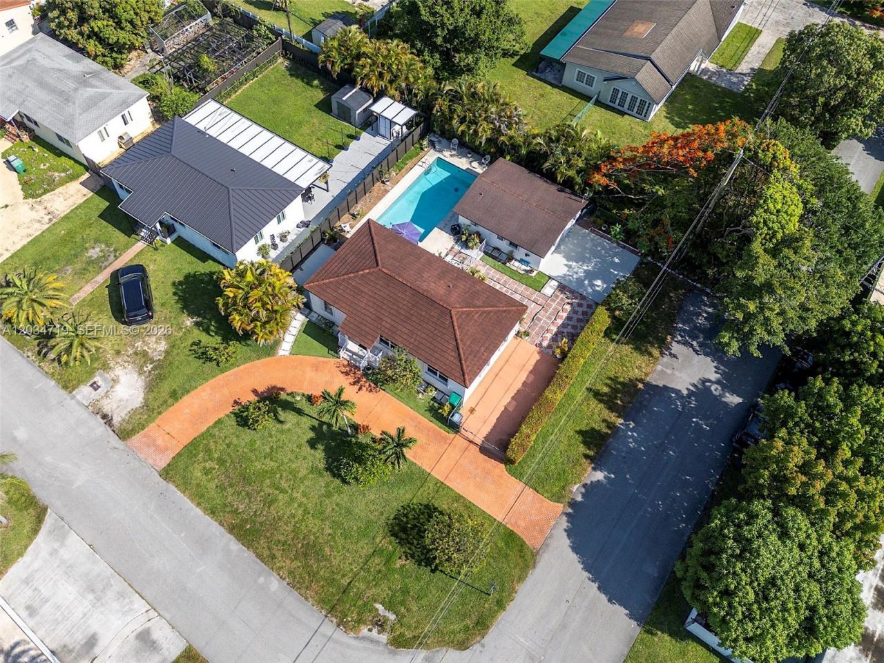 6801 SW 27th St , Miami, FL 33155 Photo