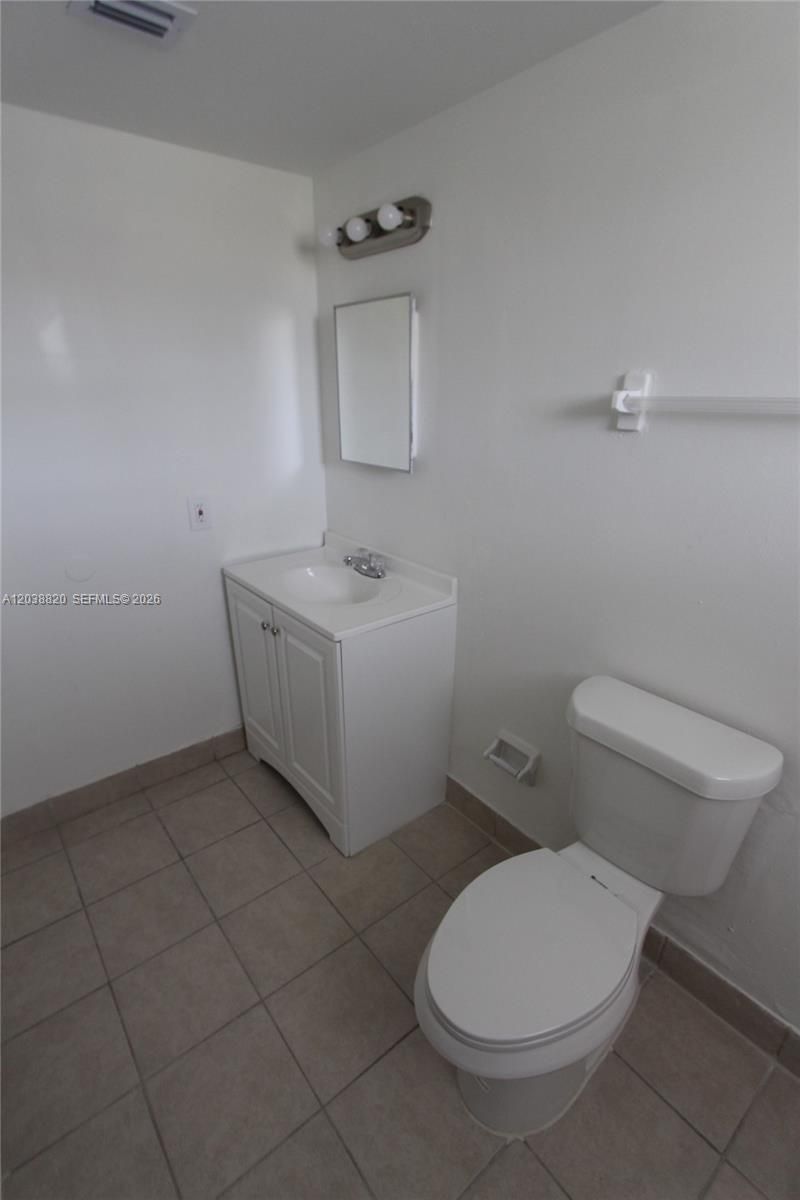 650 NW 114th Ave, Unit 202, Sweetwater, FL 33172 Photo
